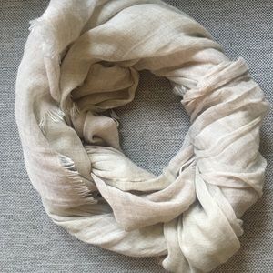 Banana Republic Neutral Ivory Scarf